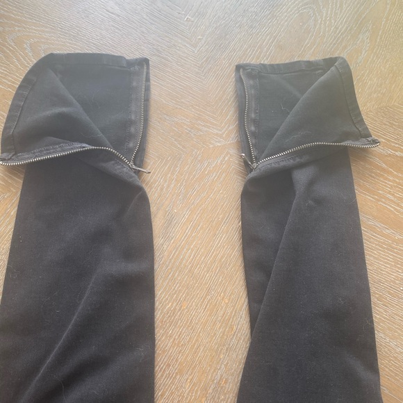 Paige Margot Ankle Sweetheart Jeans - Picture 6 of 9